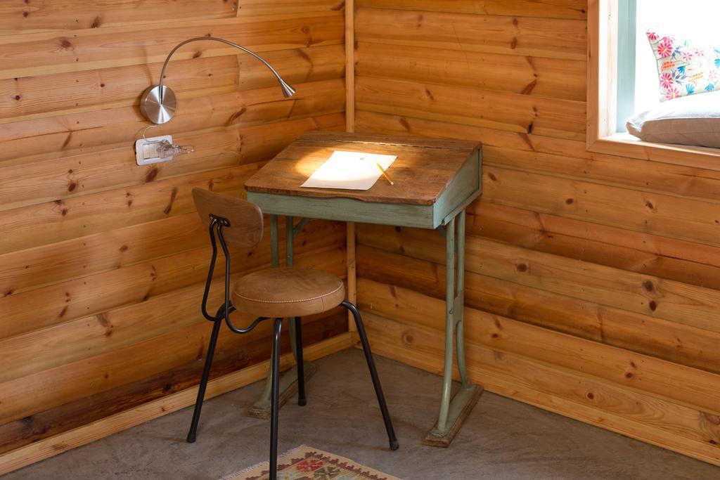 Assaf Boutique Winery & Cabins Kidmat Tsvi Exteriör bild